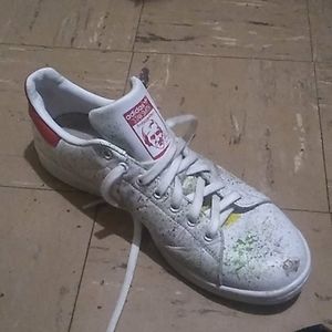 Stan Smith Adidas paint splatter